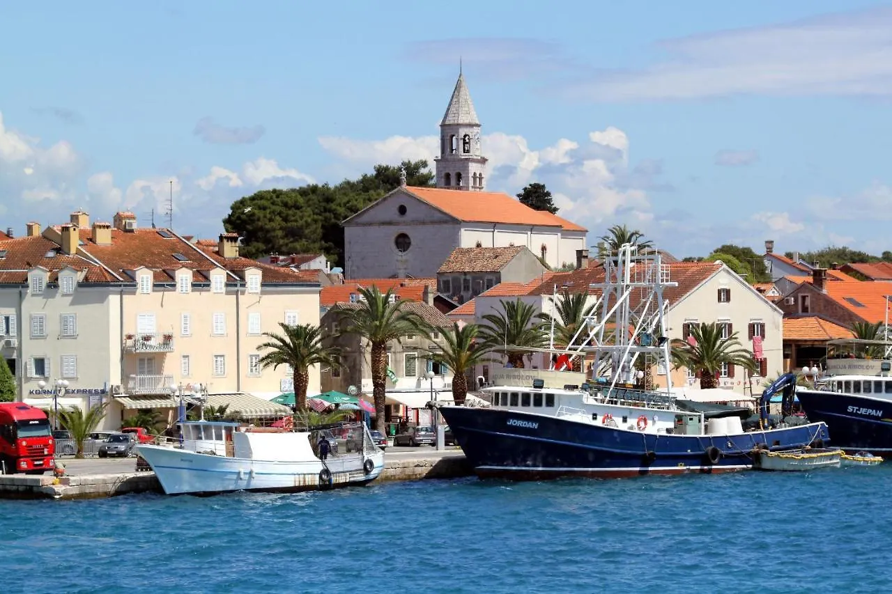 Apartments And Rooms With Parking Space Biograd Na Moru, Biograd - 6219 Guest house