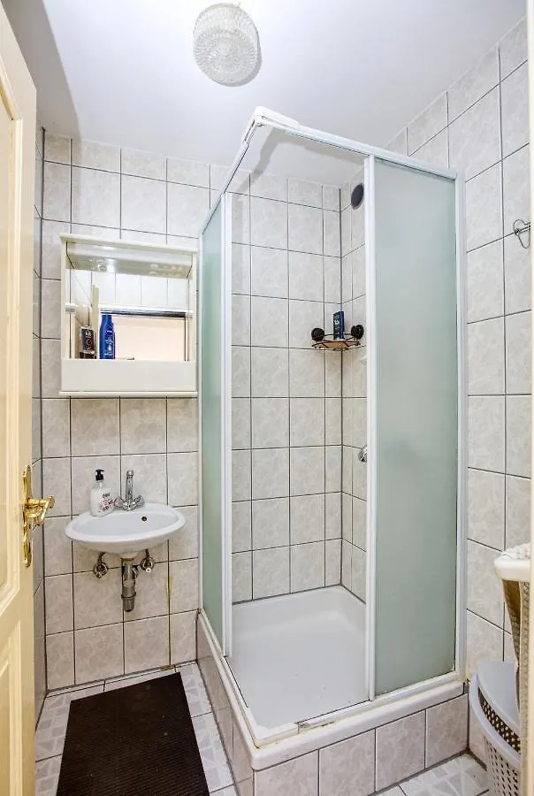 Apartments And Rooms With Parking Space Biograd Na Moru, Biograd - 6219 Guest house