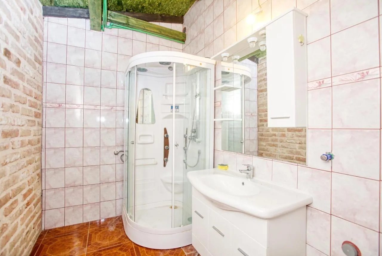 Apartments And Rooms With Parking Space Biograd Na Moru, Biograd - 6219 Guest house